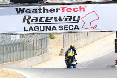 media/Jun-24-2022-TrackDaz (Fri) [[aa6850b51f]]/Group B/1245pm (Front Straight)/